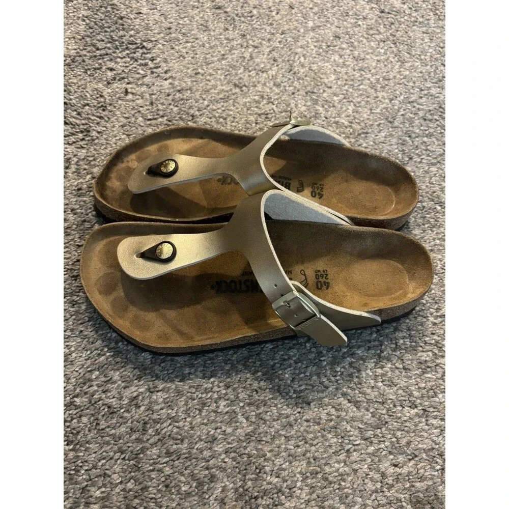 Birkenstock Gold Gizeh Buckle Leather Flip Flop Slip On Sandal Size 40 US 9